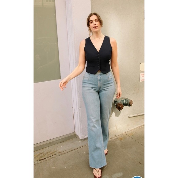 Favorite Daughter The Jordie Super High Rise Wide Leg Jean in Madrid - Picture 1 of 15